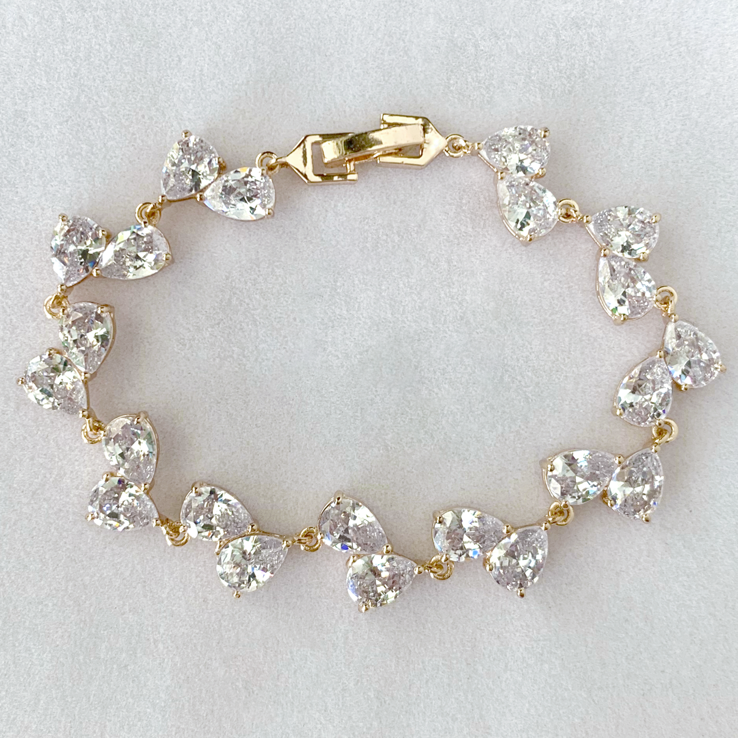 Paris Dainty Teardrop Bracelet